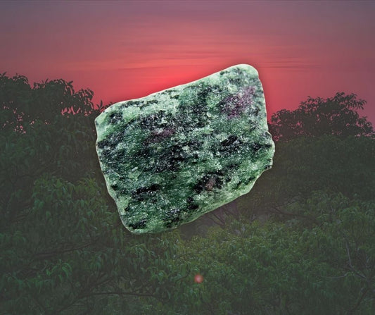 Rubis sur Zoïsite : histoire, vertus et secrets en lithothérapie ❤️💚