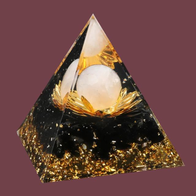 Pyramide et Sphère en Pierre Naturelle - Lotus doré