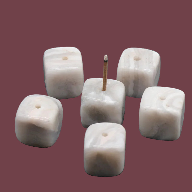 Porte-encens en agate blanche naturelle – pierre de paix, d’équilibre et de pureté – Aura Cristal