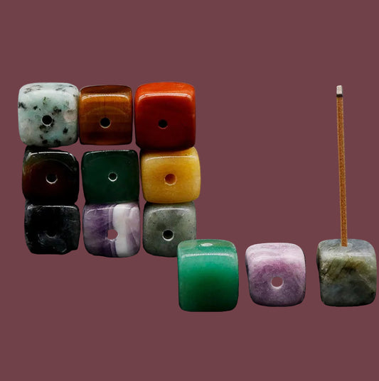 Ensemble de porte-encens en pierres naturelles multicolores – jaspe, quartz, améthyste, aventurine, œil de tigre – accessoires spirituels pour la purification et la méditation – Aura Cristal
