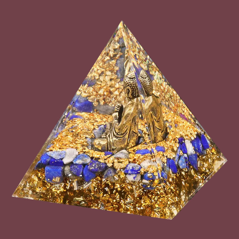 Pyramide Bouddha en lapis lazuli naturel – pierre de vérité et d’éveil spirituel – éclats dorés et base harmonieuse – Aura Cristal