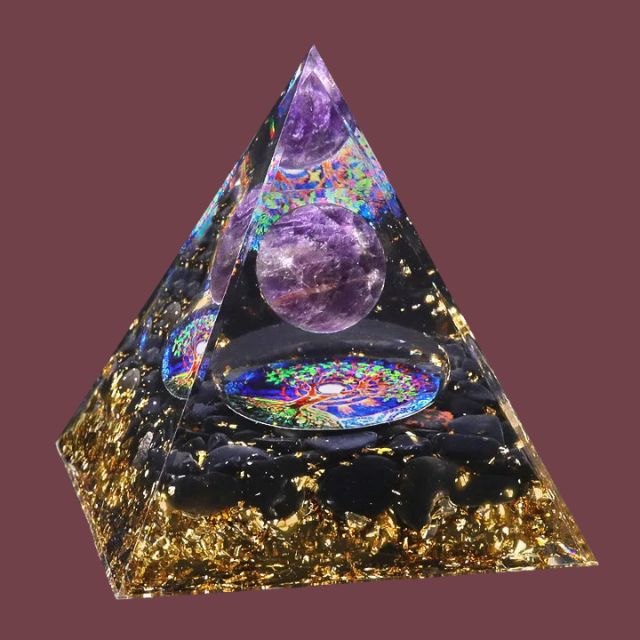 Pyramide énergétique en améthyste naturelle et éclats d’obsidienne – sphère violette d’harmonie et de protection spirituelle – Aura Cristal