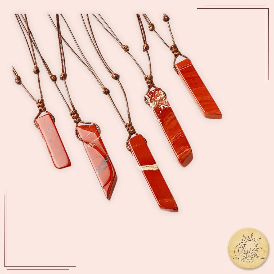 Collier cordon en pierre naturelle de Jaspe rouge, pendentif rectangulaire poli, bijou d’ancrage et de vitalité Aura Cristal.