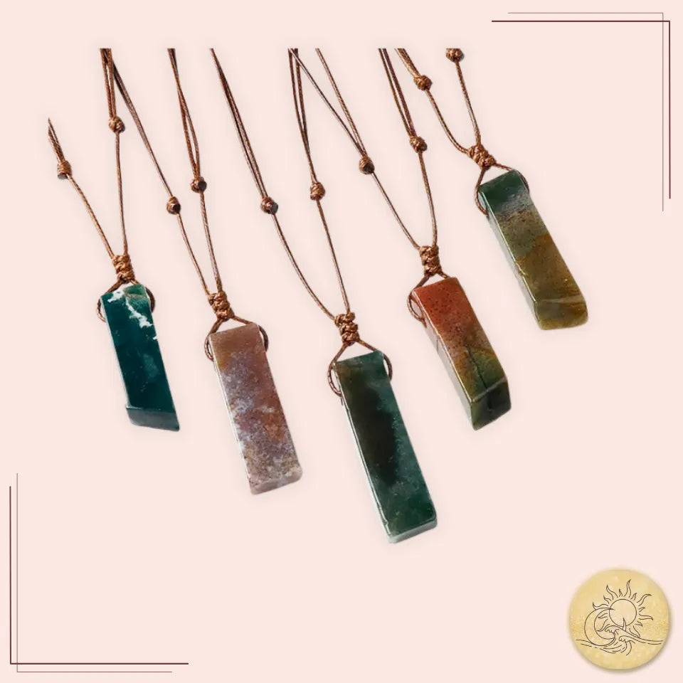 Collier pendentif en Agate Indienne – pierre d’équilibre, de stabilité et d’énergie positive – Aura Cristal